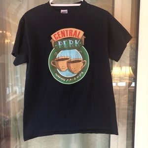 Central Perk Friends t-shirt